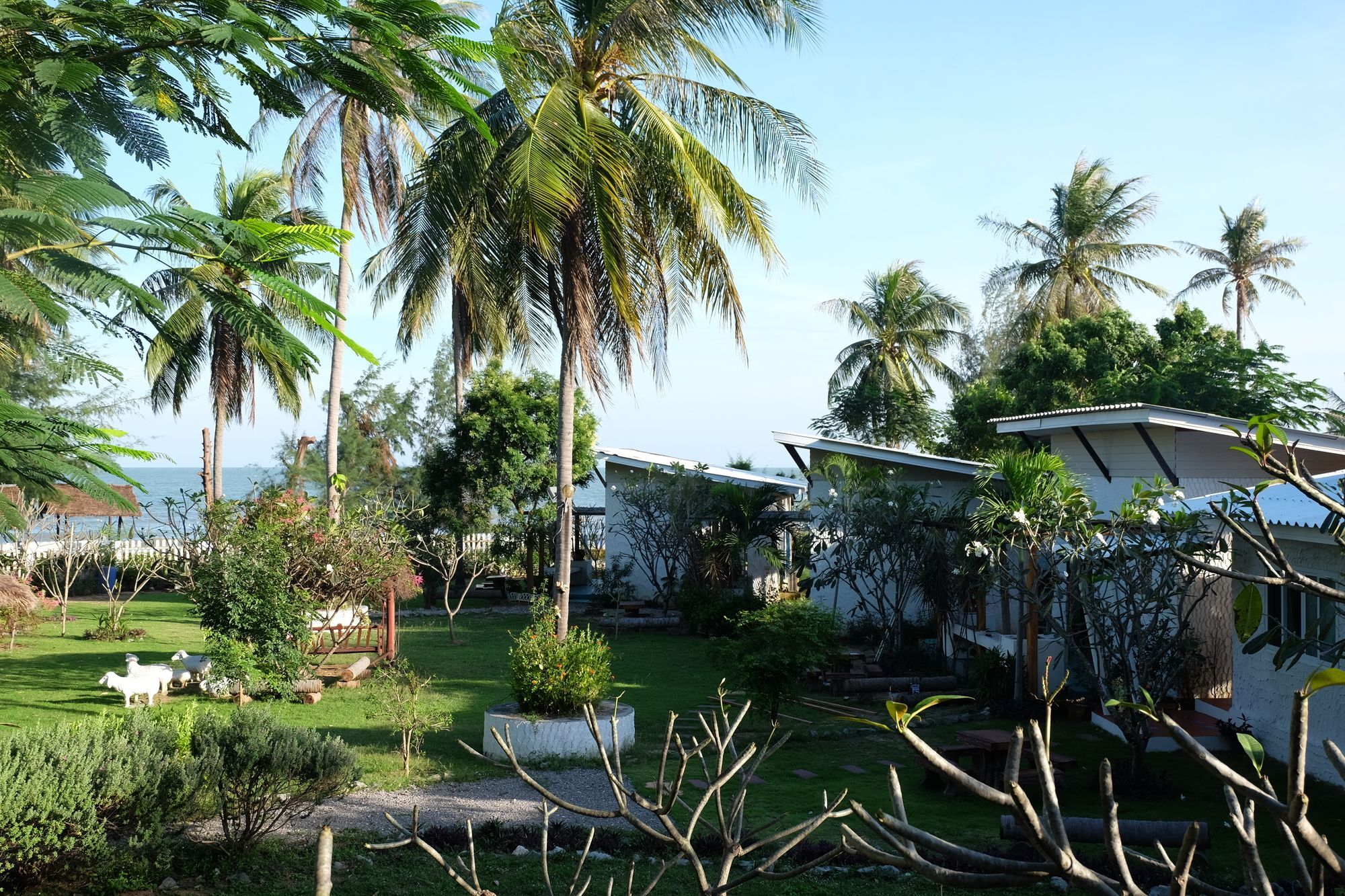 Pranburi Delight Resort Ban Na Pom Bagian luar foto